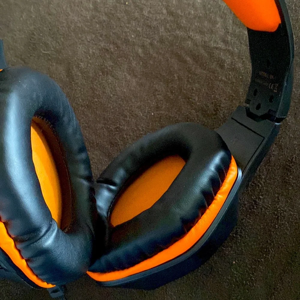 XX vibe headphone.